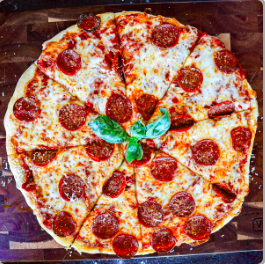 Pepperoni pizza